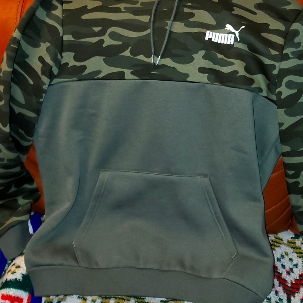 Men's brand new large half green camo and half all forest green hoodie.